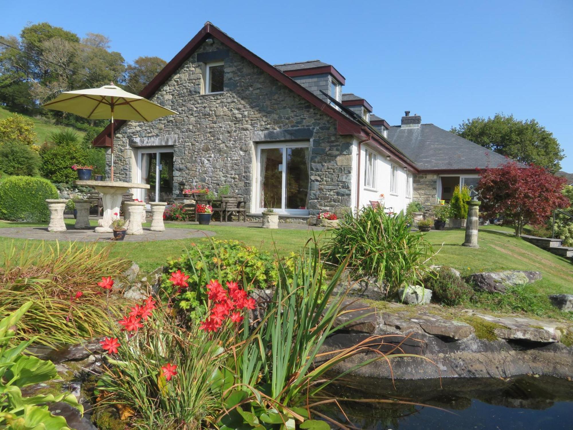 Heulwen Guest House Dolgellau Buitenkant foto