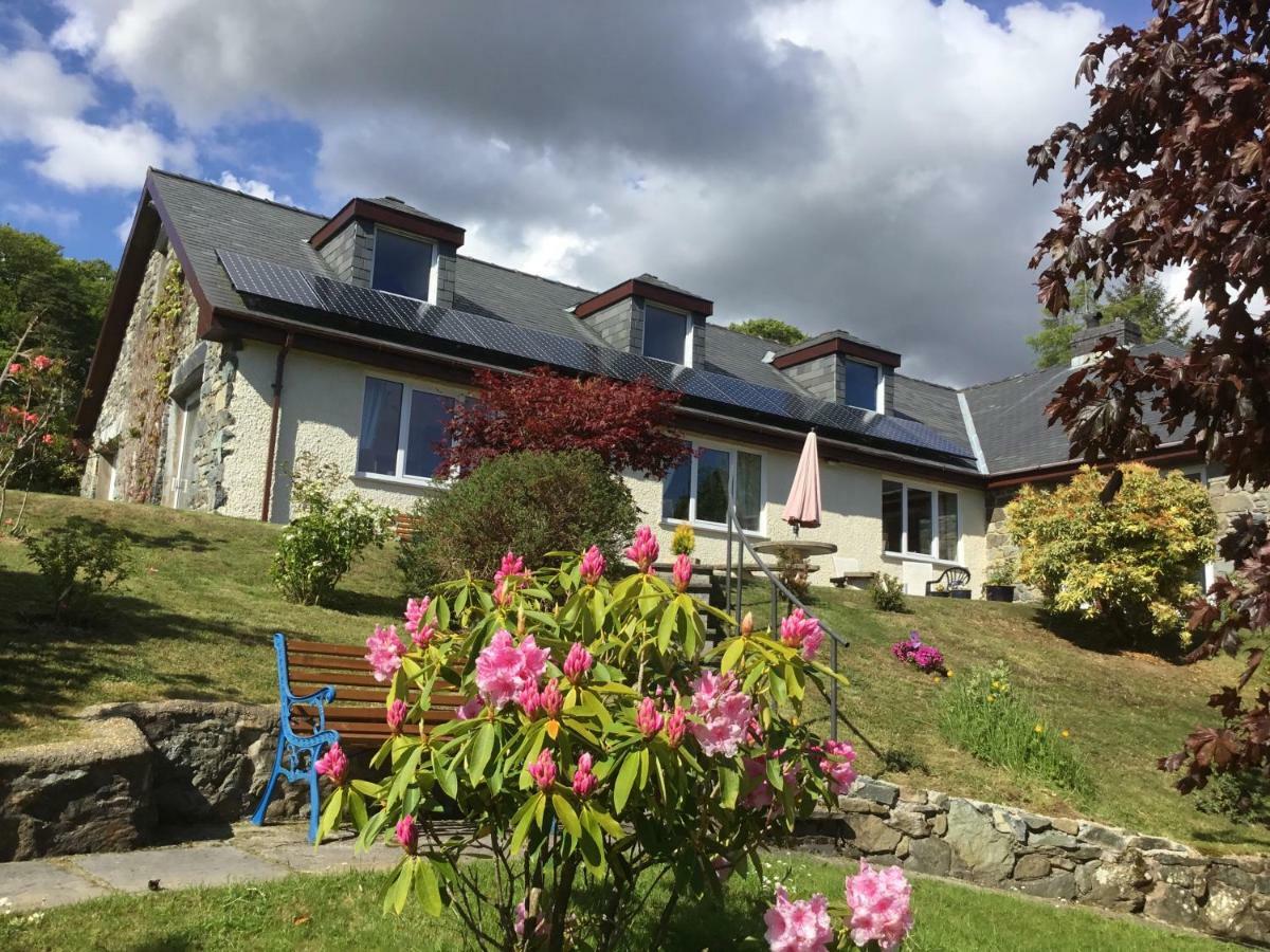 Heulwen Guest House Dolgellau Buitenkant foto