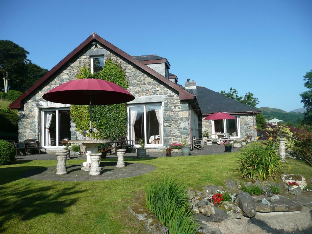 Heulwen Guest House Dolgellau Buitenkant foto